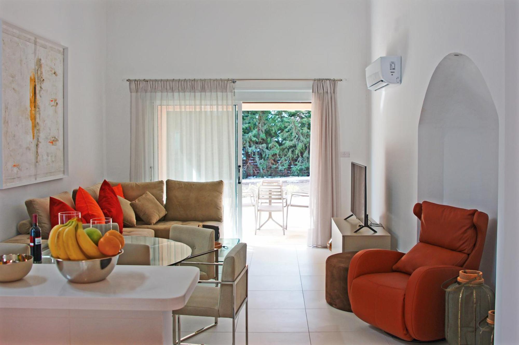 Resitour - Aphrodite Gardens Paphos Esterno foto